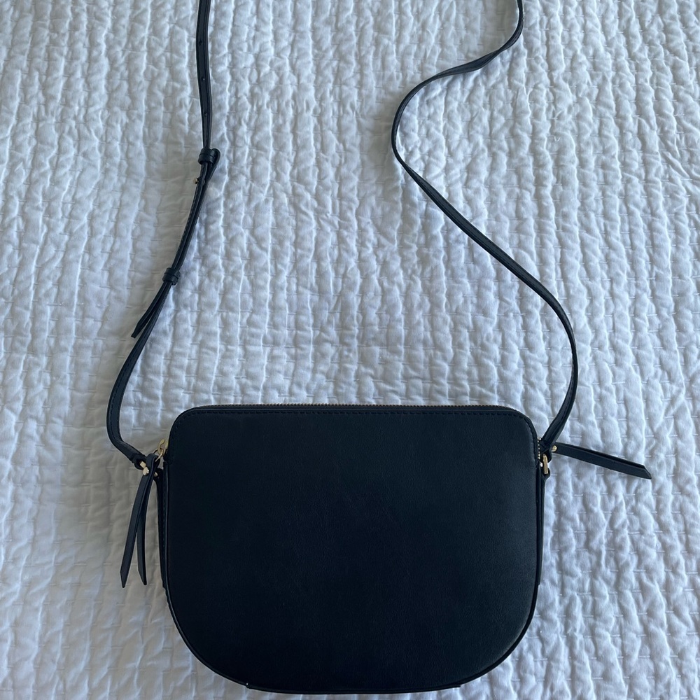 NWOT Banana Republic Double Zip Half Moon Crossbody Purse - Black